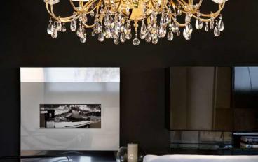 12-рожковая люстра Primadonna 12 от Masiero Atelier Chandeliers с абажурами из эпонжа и подвесами из хрусталя image 1